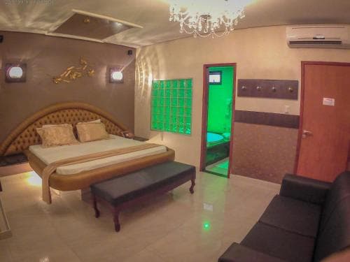 Lords Motel
