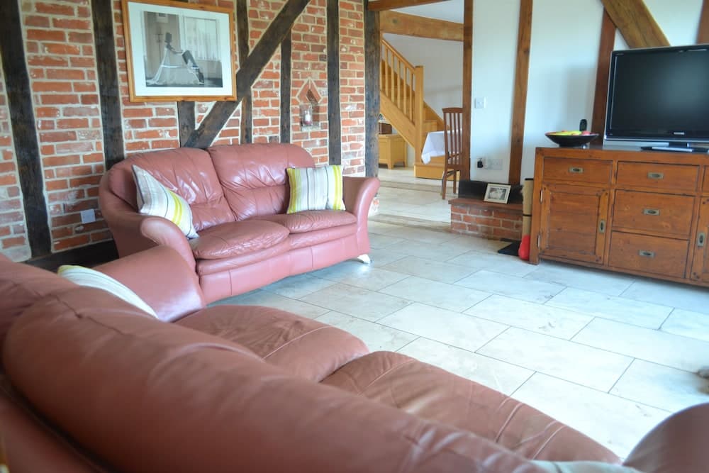 Wortwell Hall Barn