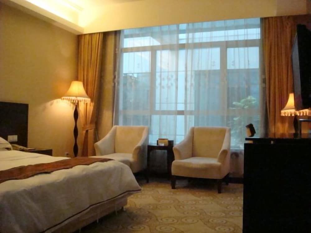 YiFeng Hotel