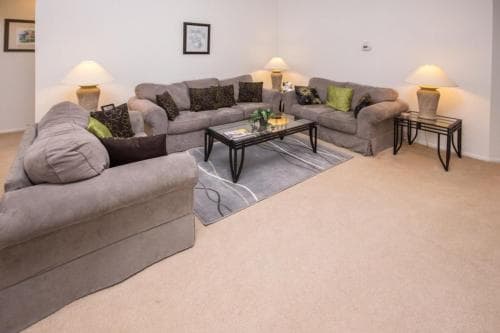 Johns Hampton Lakes Villa