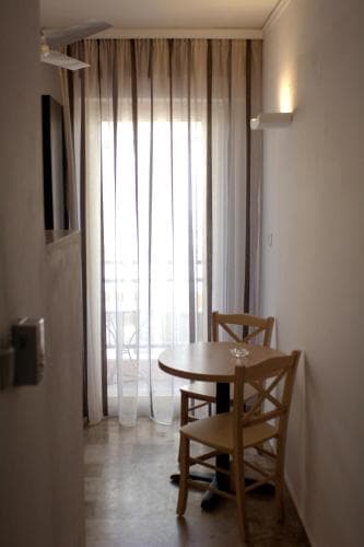 Polydoros Hotel