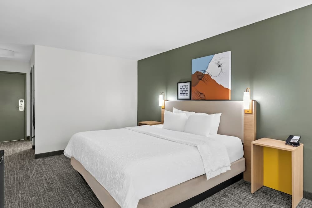 Spark by Hilton Bardstown