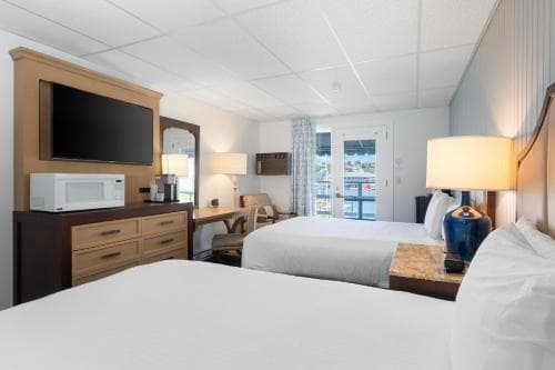 Boothbay Harbor Oceanside Inn