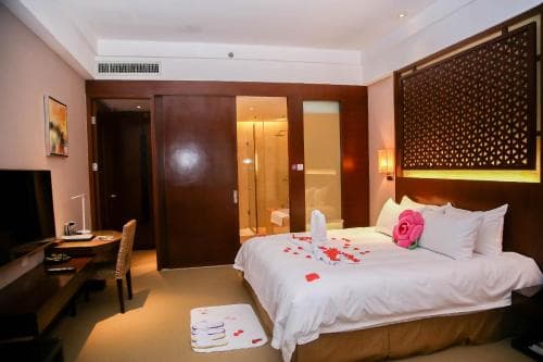 Golden Bay Resort