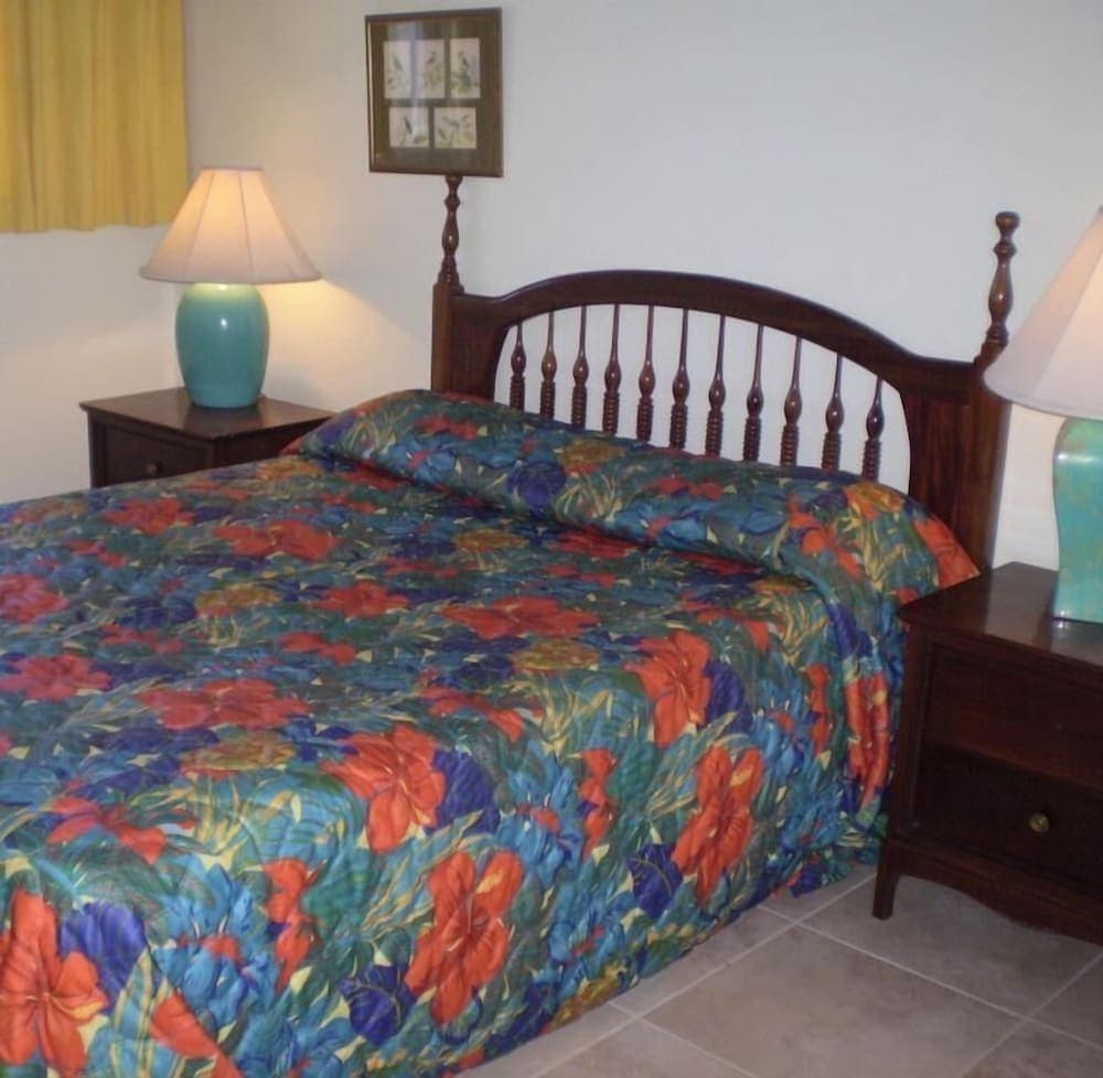 Miramar Villa