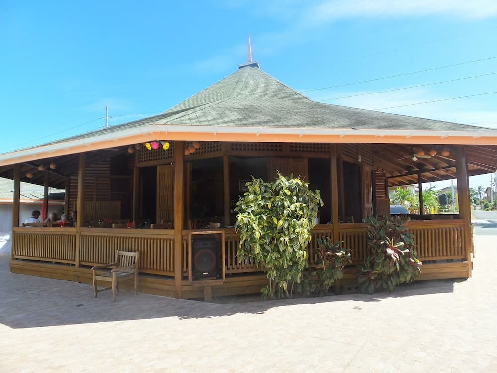 Toucan Inn