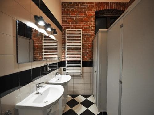 4Rooms Hostel