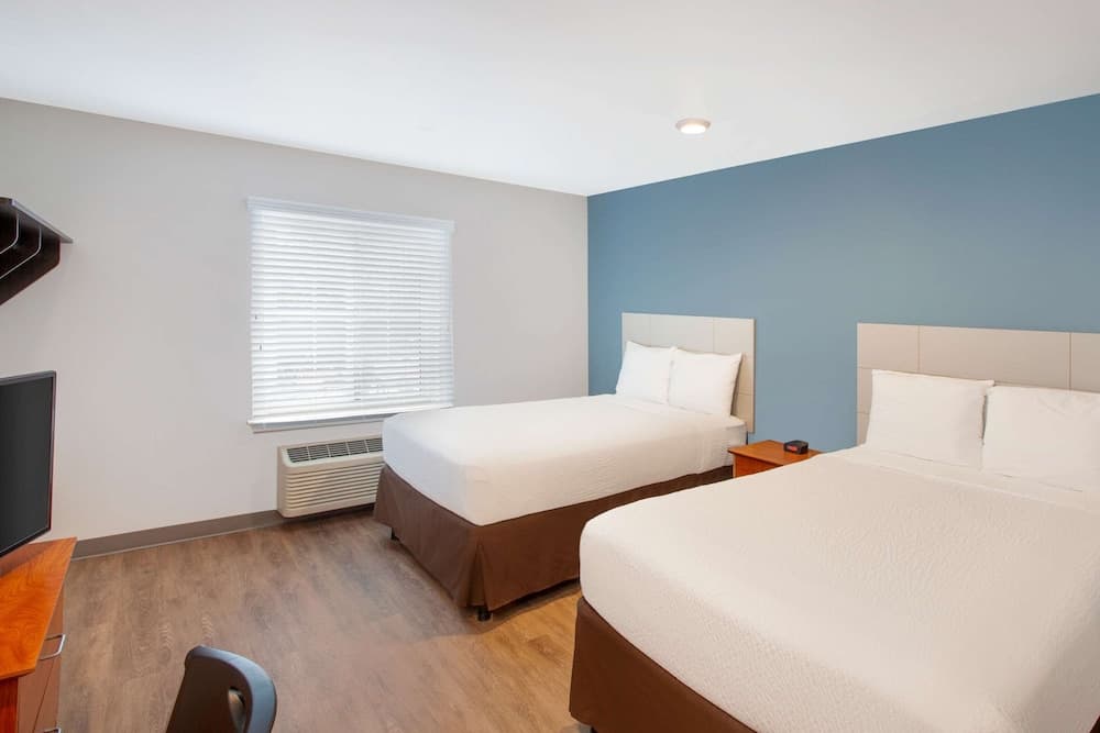 WoodSpring Suites Pharr