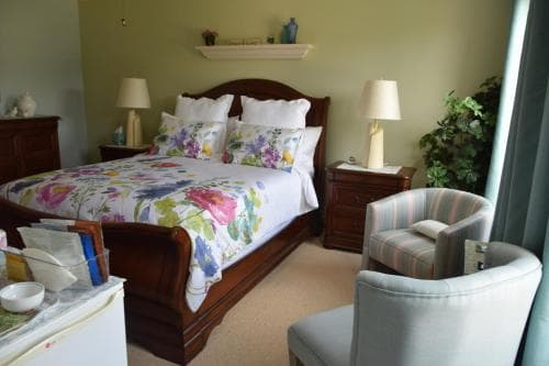 Rose Haven Bed & Breakfast