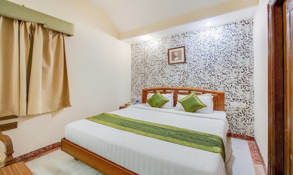Treebo Trend Hotel Auzone & Spa