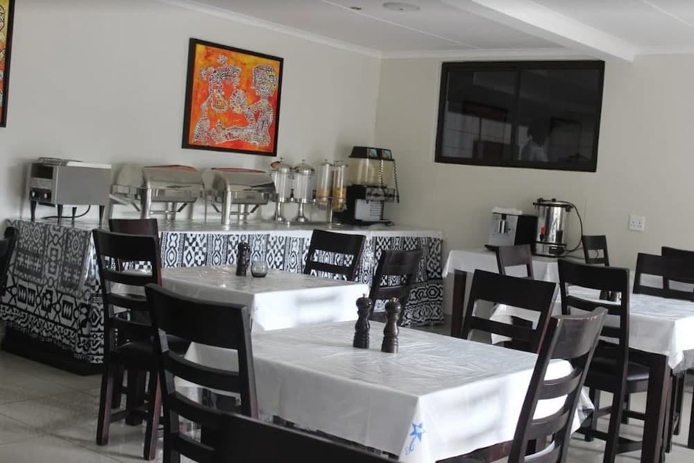 Winnie Guest House