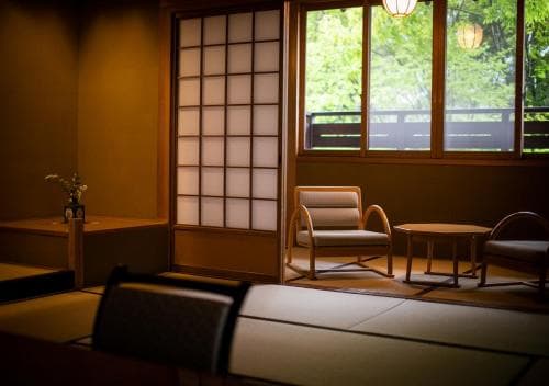 Hinoharu Ryokan