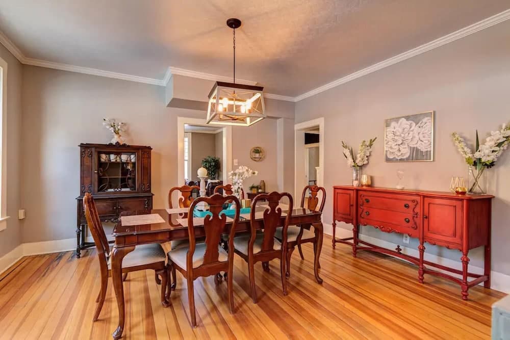 Avenue Hotel Bed and Breakfast