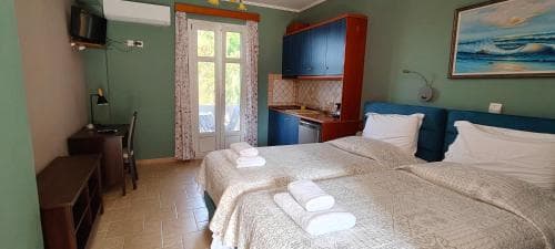 Edem Studios & Apartments