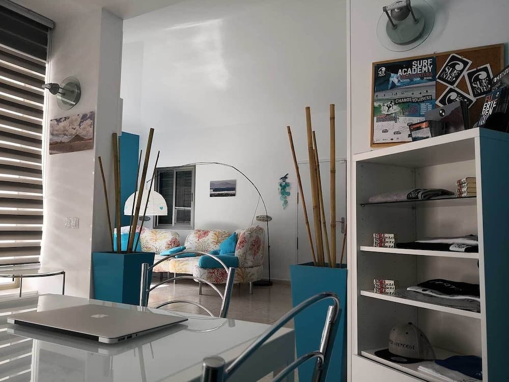 Surfintrip Academy&Camp