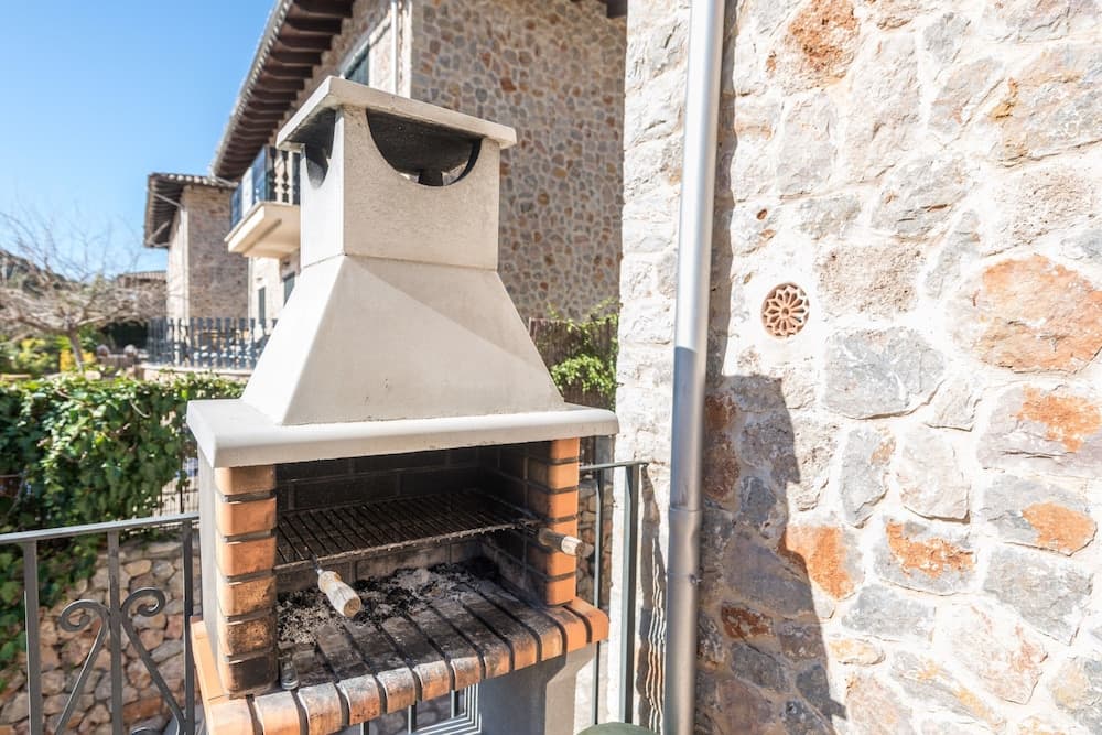 Villa Alcoves