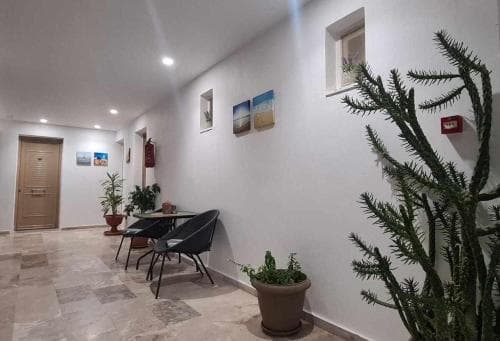 Luis Apartments