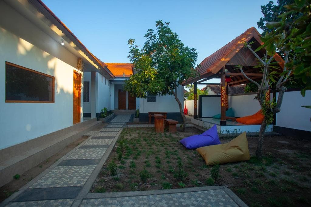 Lucky Hostel