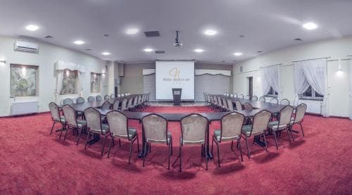 Hotel Niemcza Spa