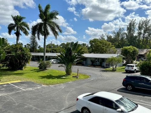 Conty s Motel