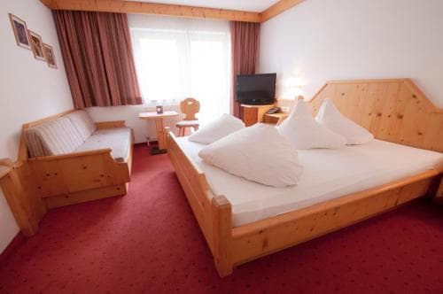 Hotel Alpenfriede