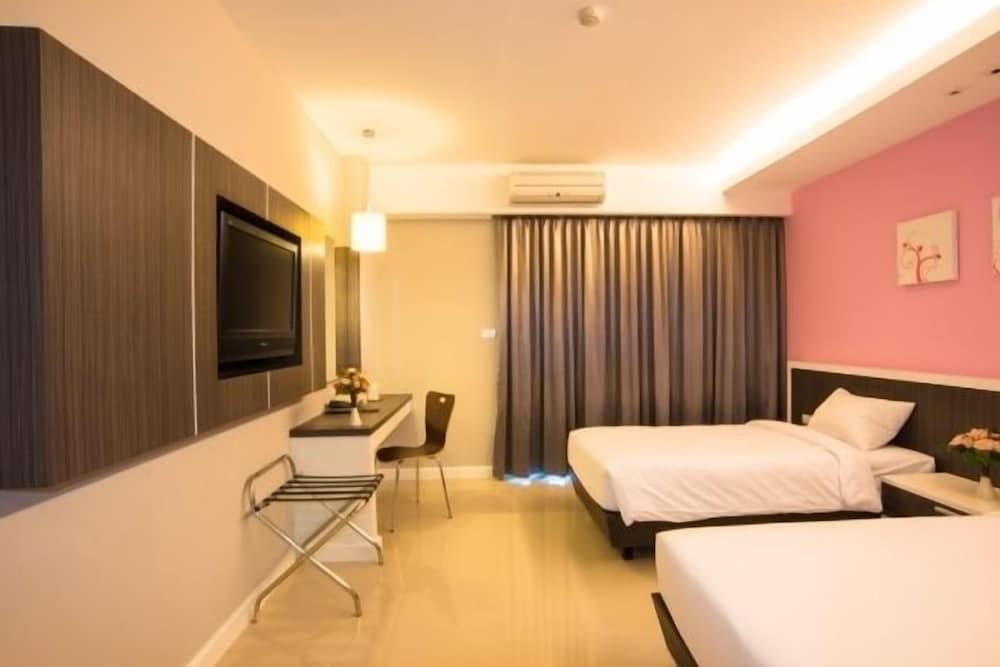 Napatra Hotel