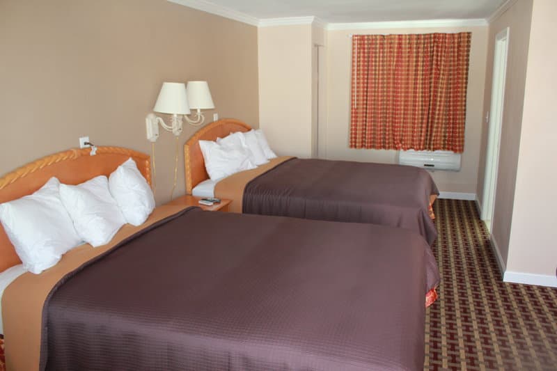 Cape Cod Harbor House Inn
