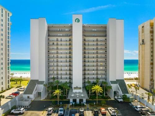 Emerald Towers