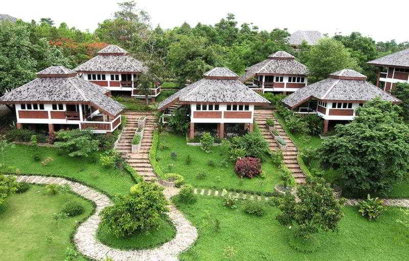Mohn Mye Horm Resort