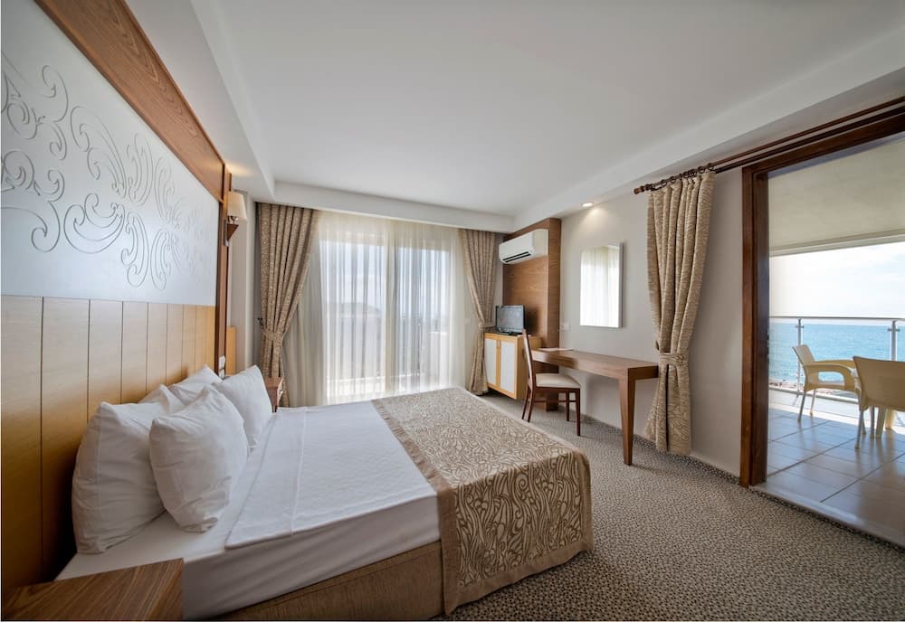 MC Beach Resort Hotel