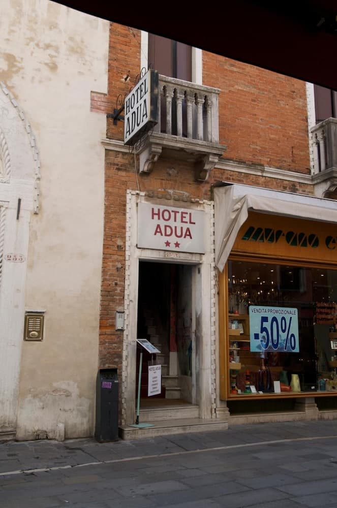 Adua Hotel