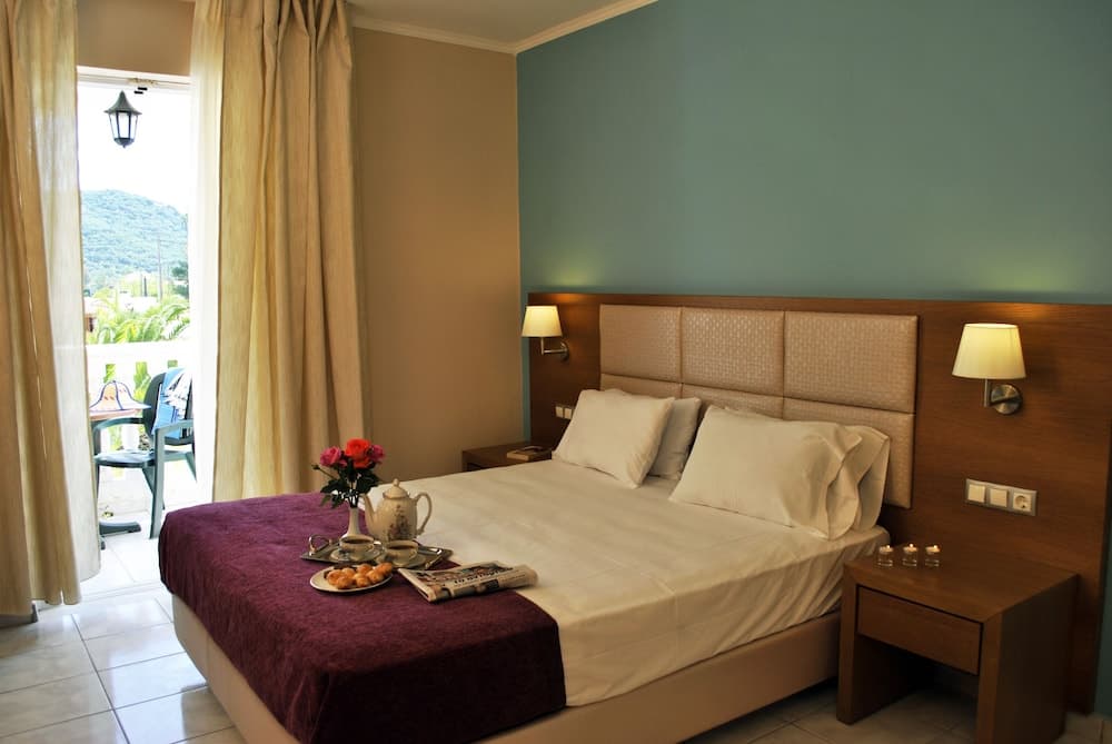 Hotel Plessas Palace