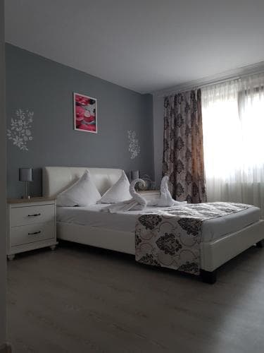 Hotel Dacor