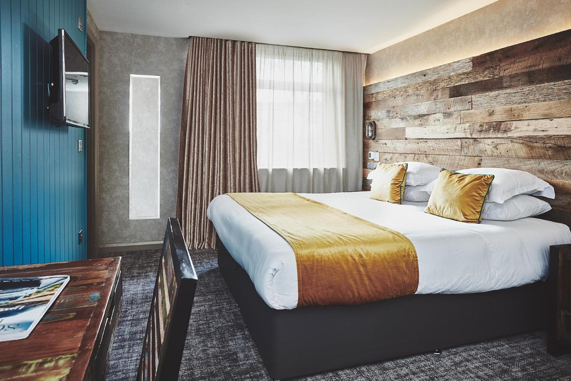 Nuitee hotel image
