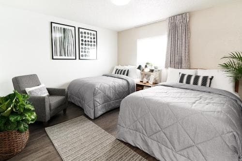 Home Towne Suites Columbus