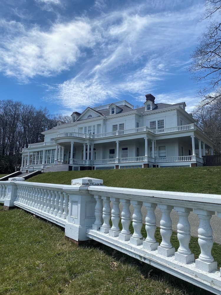 Azalea Garden Inn