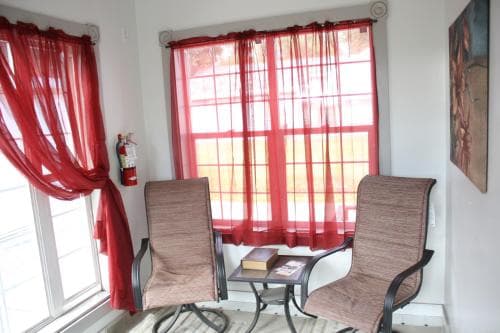 9th Ave Hostel