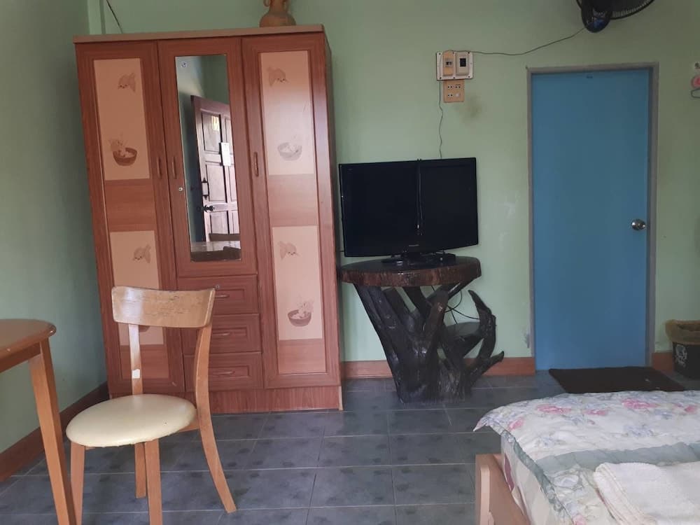 Lamom Resort