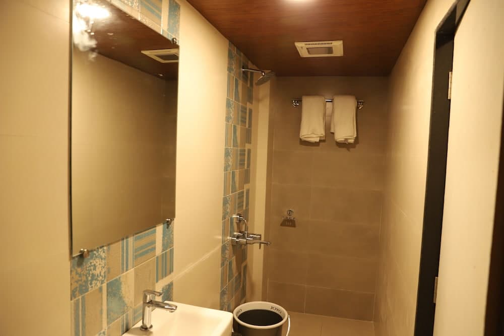 Raaj Resort