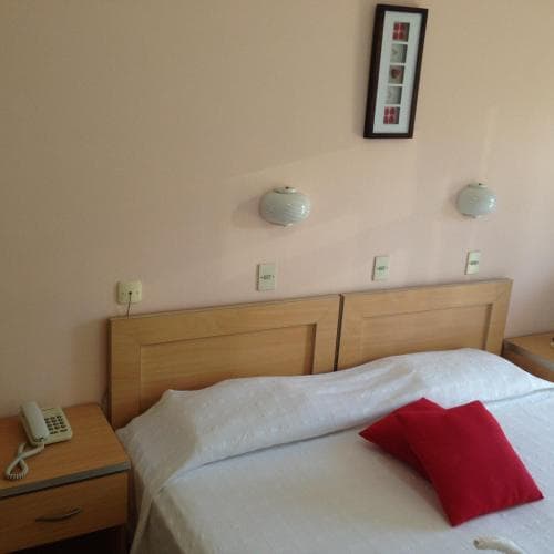 Zefyros Hotel