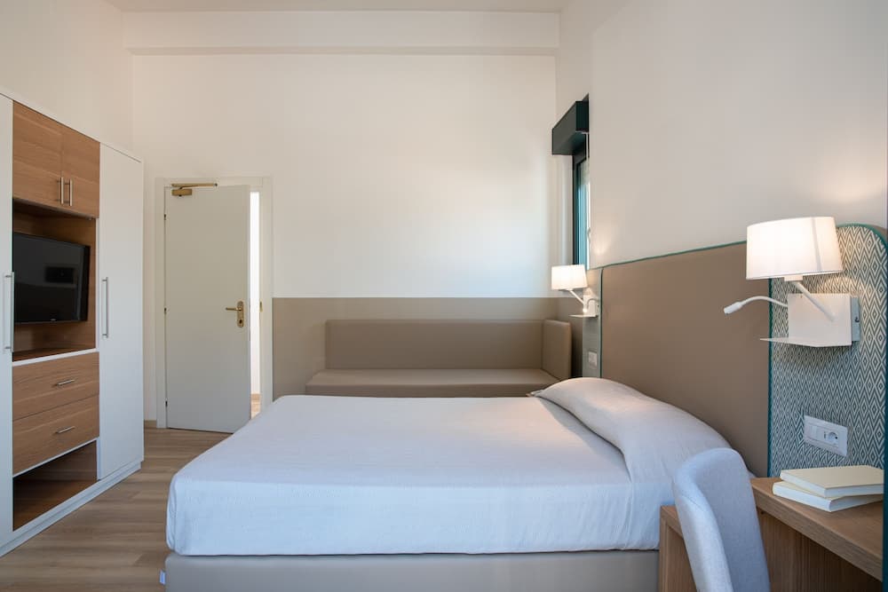 Lu Hotel Maladroxia