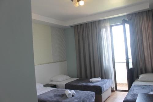 SeaZone Hotel