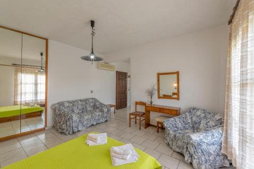 Natasa Hotel