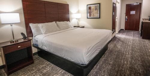 Cobblestone Hotel & Suites - Lamar