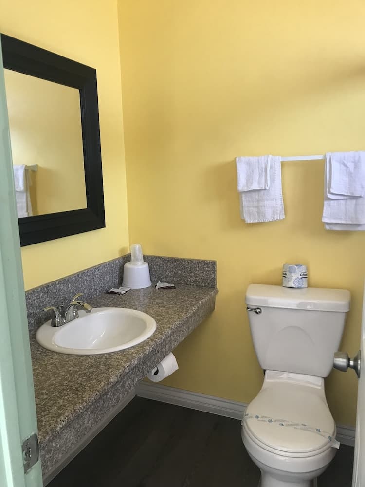 777 Motor Inn