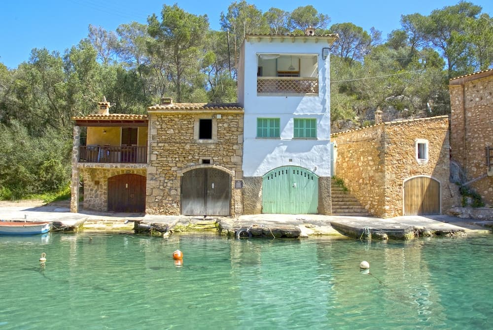 Marblau Hostal