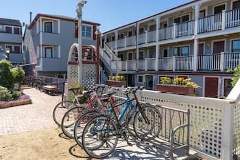 M V Surfside Motel