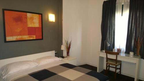 Almi Rooms