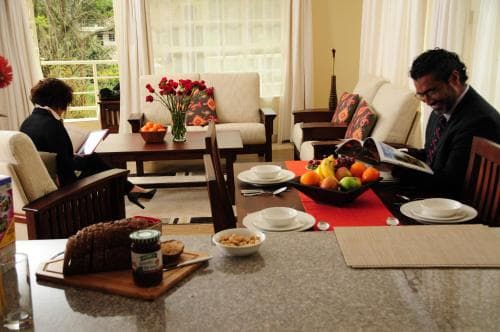 Miloski Suites