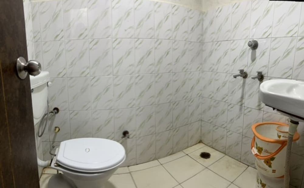 Hotel Mansarovar